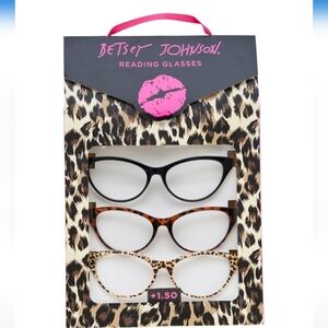 🆕️ +1.50 BETSEY JOHNSON BLACK & ANIMAL PRINT CAT EYE READERS SET OF 3